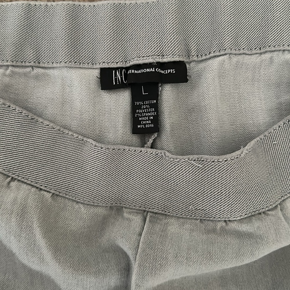 Gray jeans - Picture 2 of 3